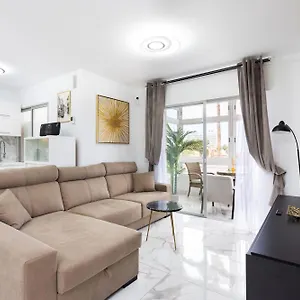 https://apartamento-estrella-del-sur.tenerifehoteles.net